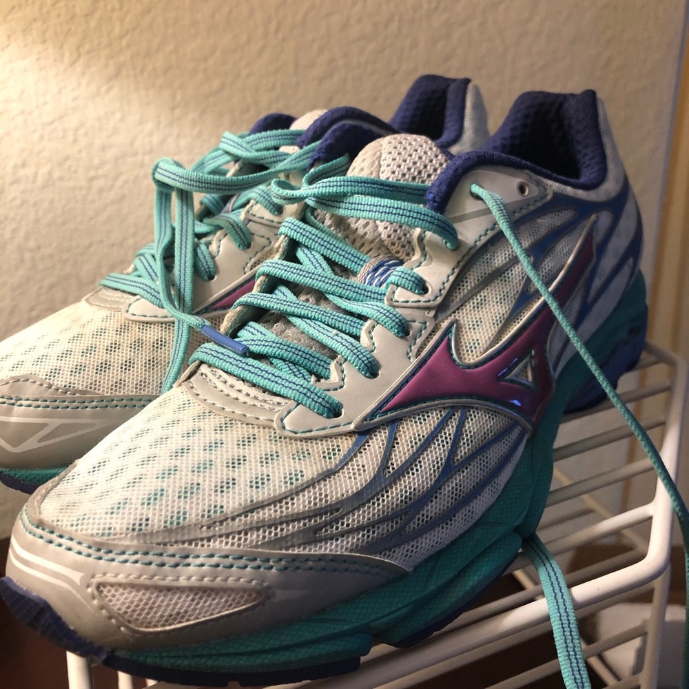 Mizuno Wave Catalyst Running Shoe